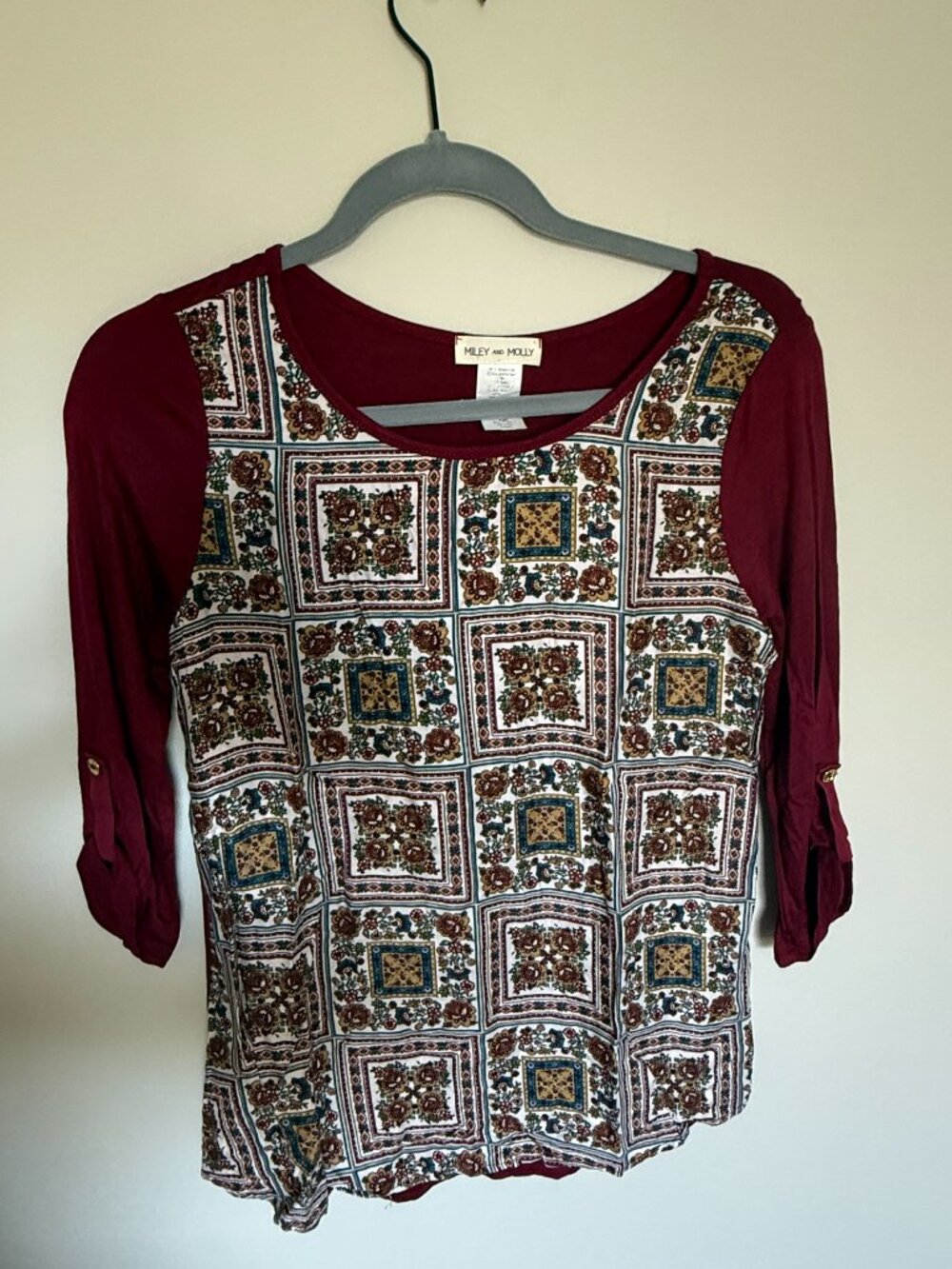 Miley & Molly Mixed Print Roll Tab Top Size S NWOT